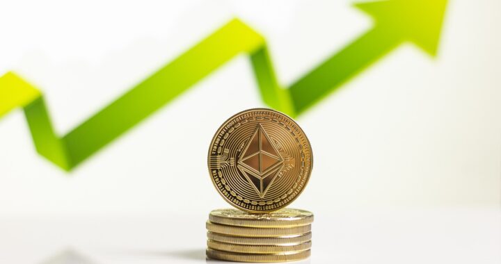 Cryptocurrency Market Update: Bitcoin and Ethereum Face Resistance