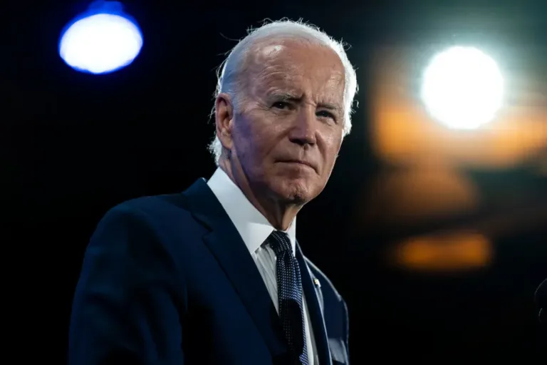 19dc-biden-kzwv-jumbo