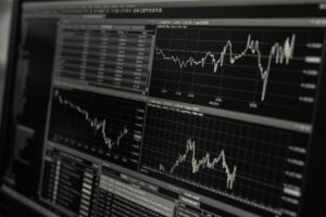 Why We Are Altcoins Analysis